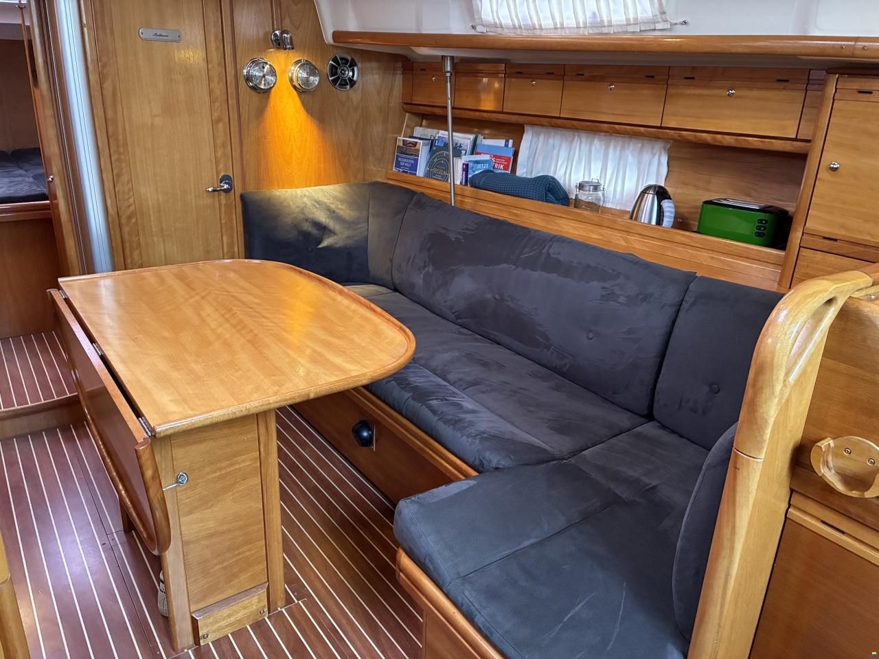 Bavaria 37 Cruiser