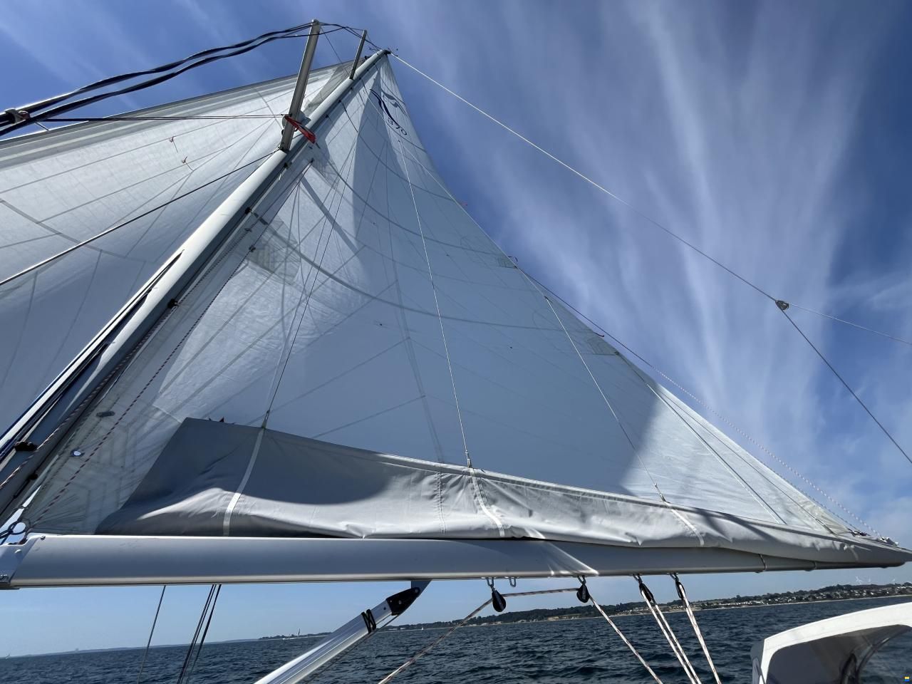 Hanse 370