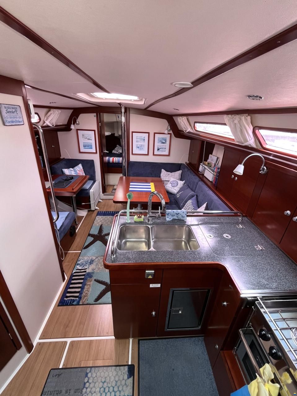 Hanse 370