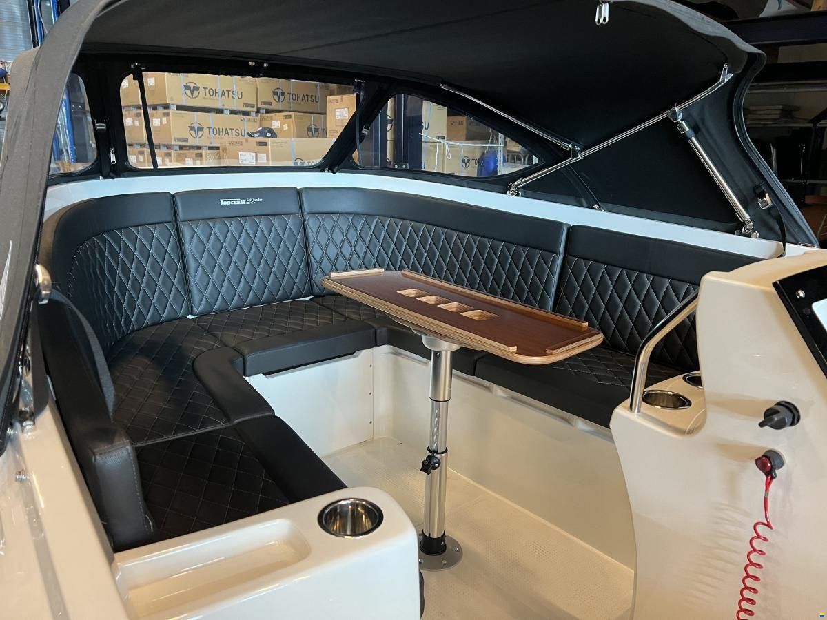 Topcraft 627 Tender