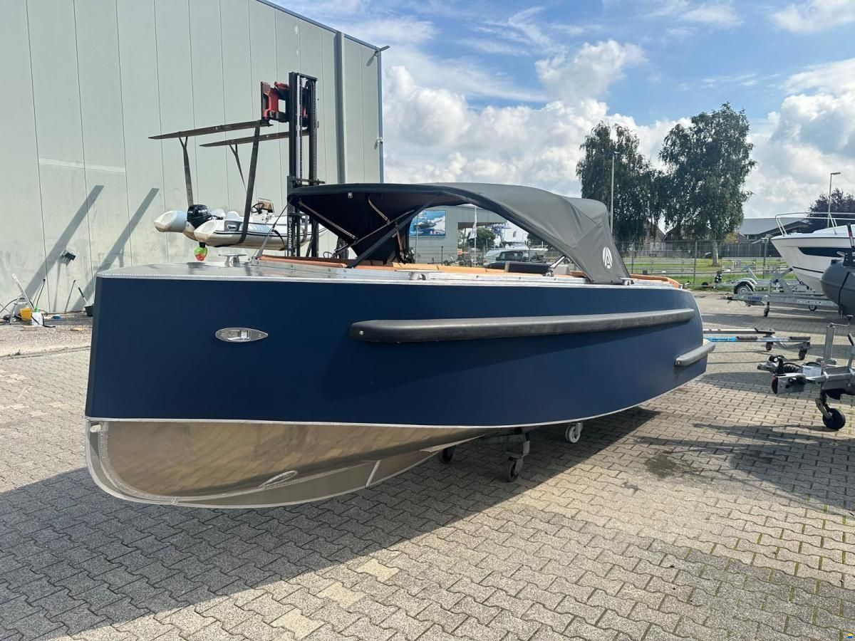AluShip 620 TNDR op voorraad
