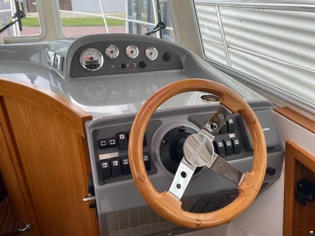 Viknes 880