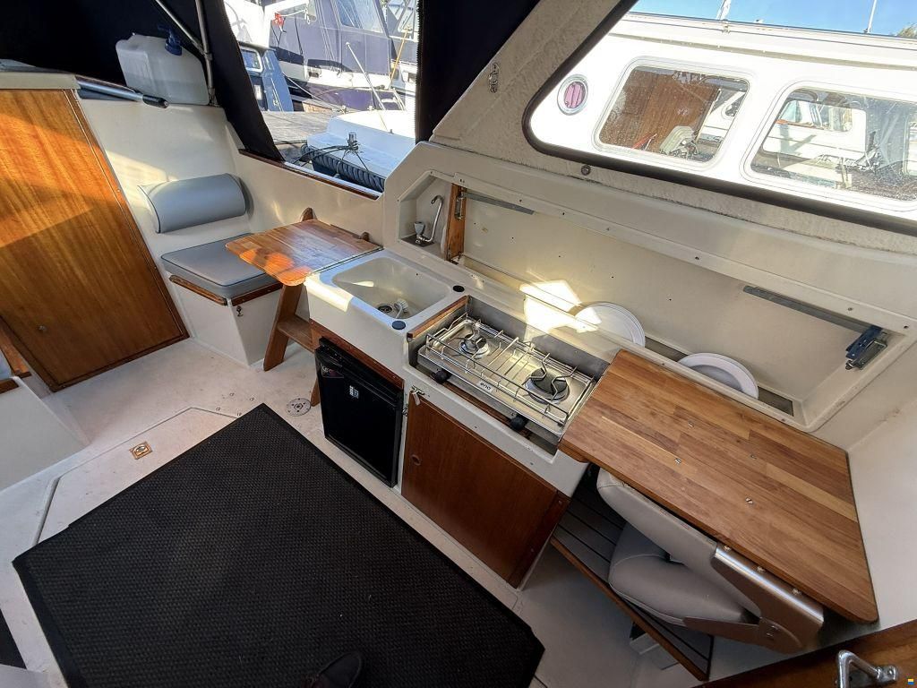Saga 27 AC