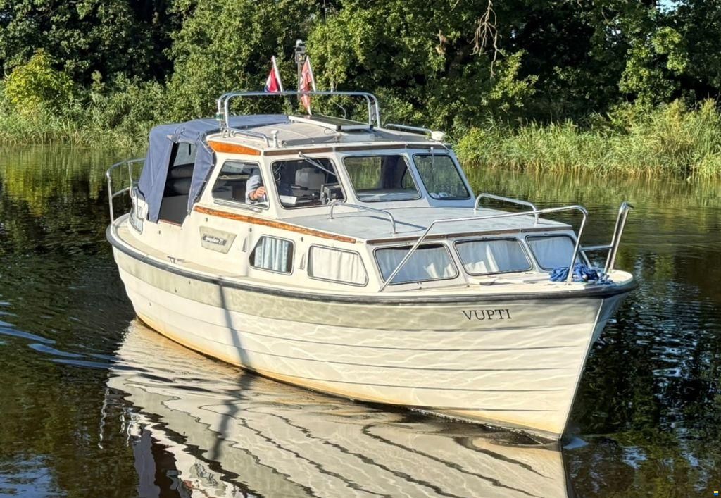 Saga 27 AC