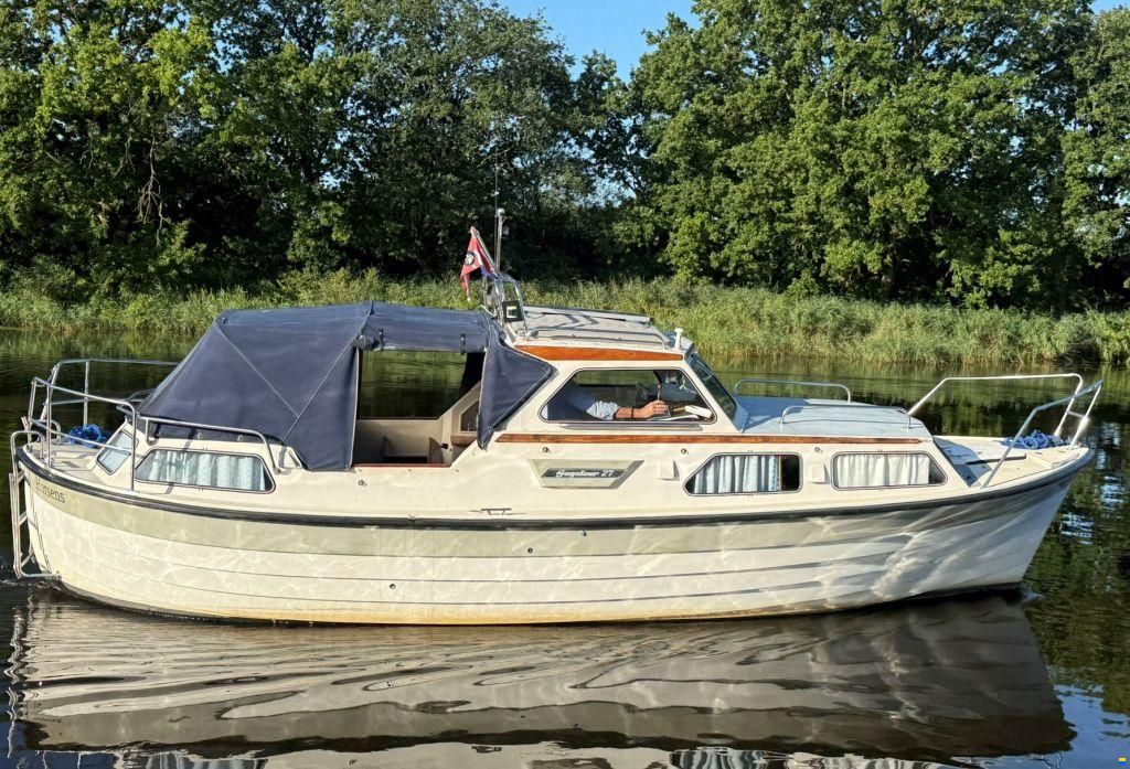 Saga 27 AC
