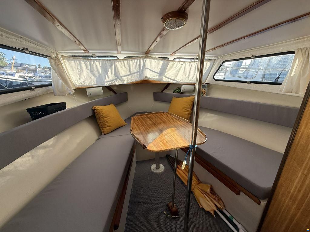 Saga 27 AC