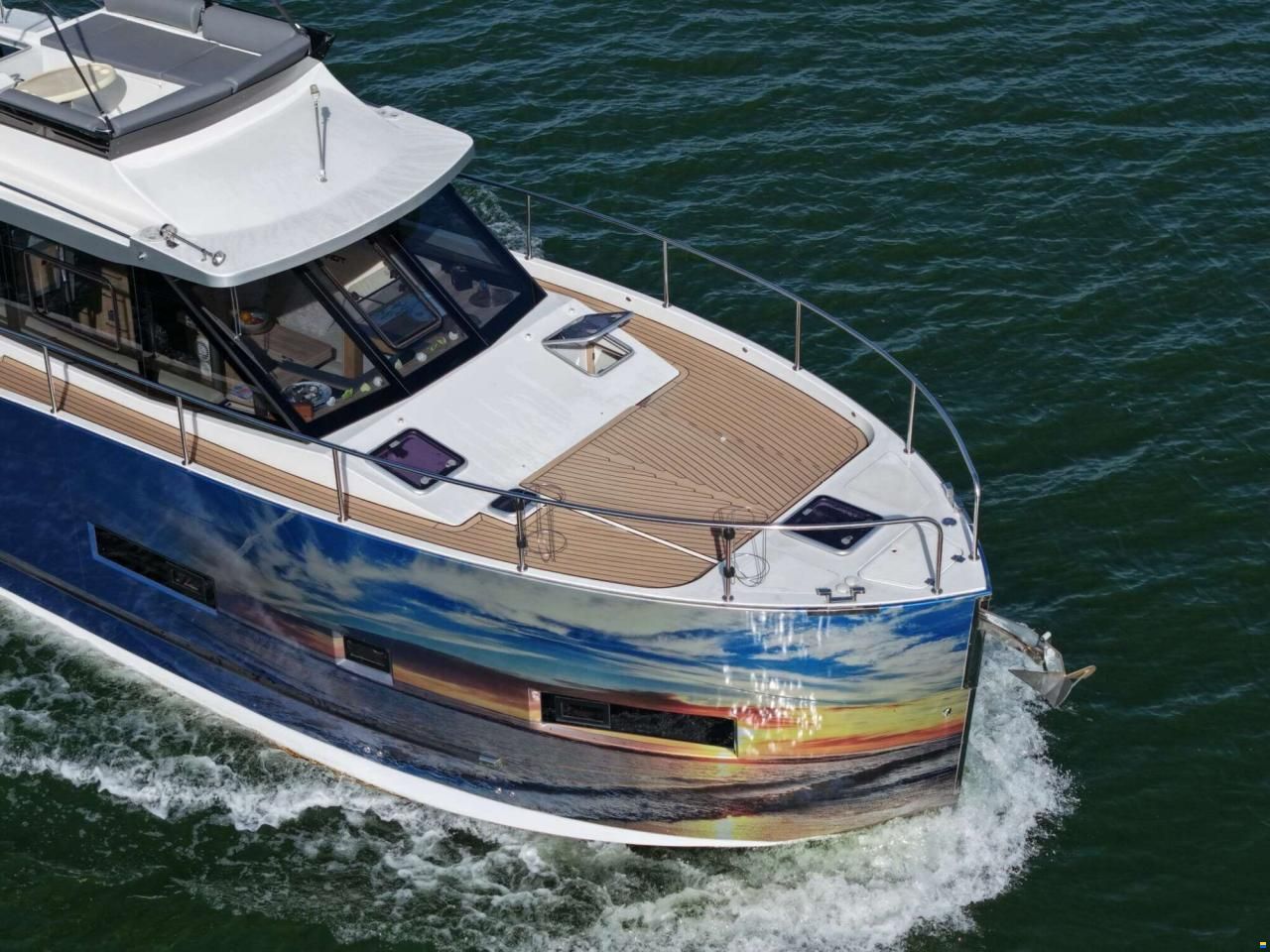 Cobra Futura 40 Grand Horizon