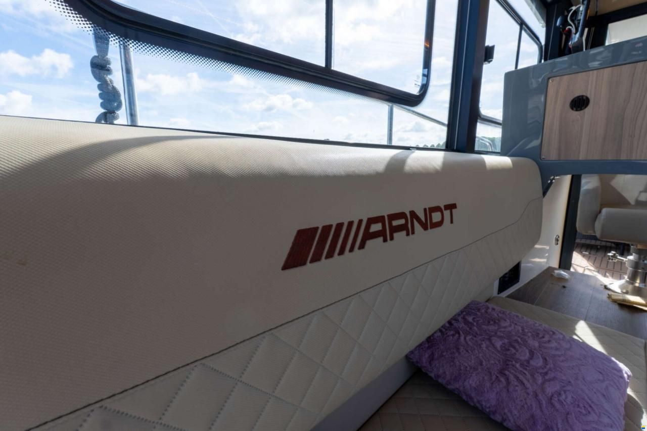 Cobra Futura 40 Grand Horizon