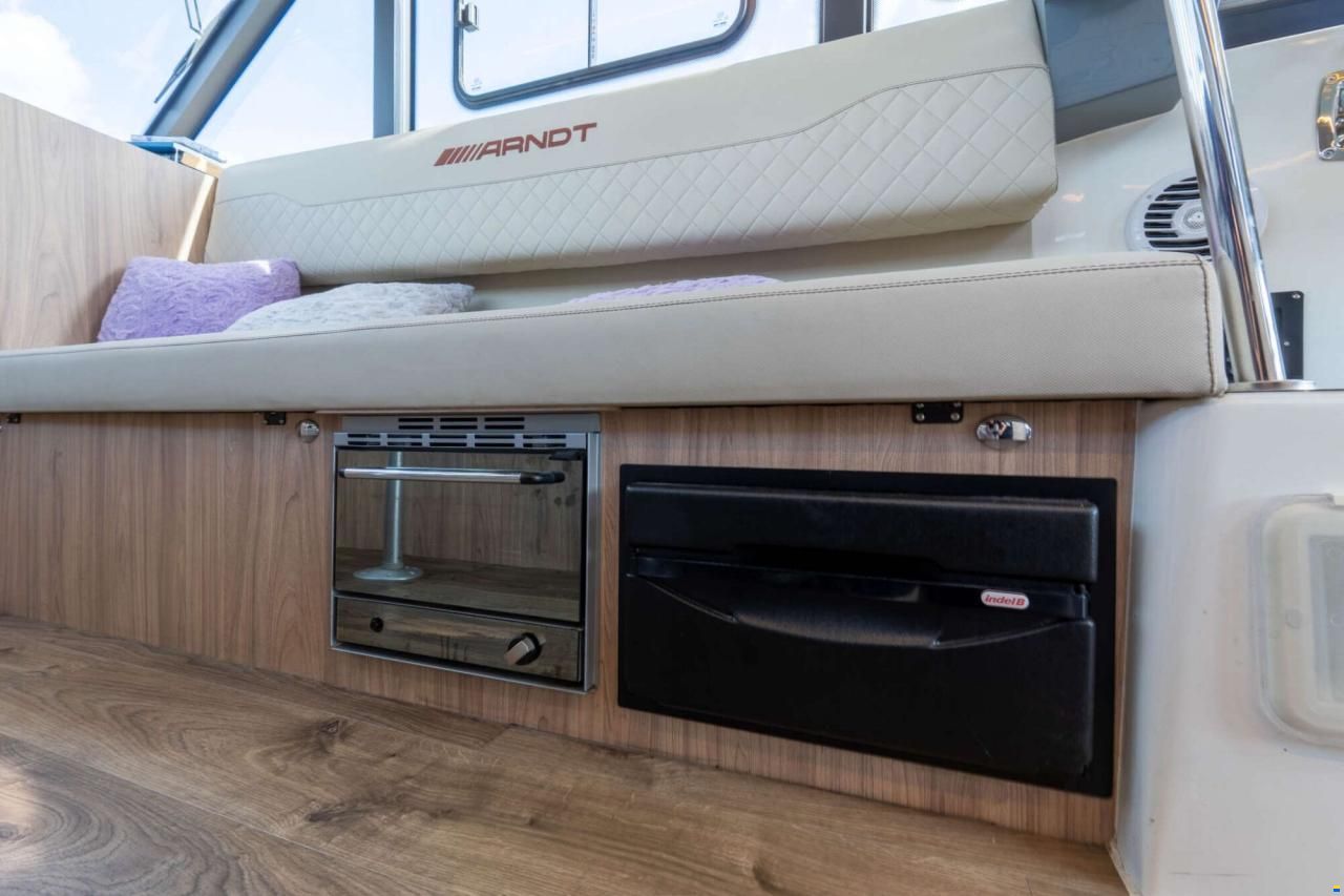 Cobra Futura 40 Grand Horizon