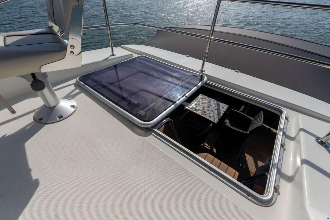 Cobra Futura 40 Grand Horizon