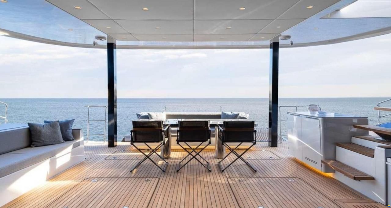 Sunreef 70 Sailing
