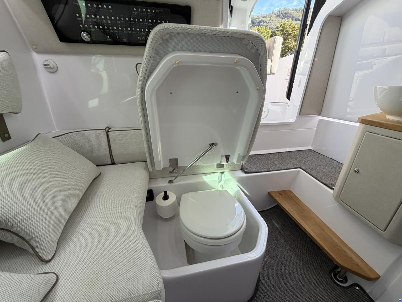 Axopar 37 Sun-Top
