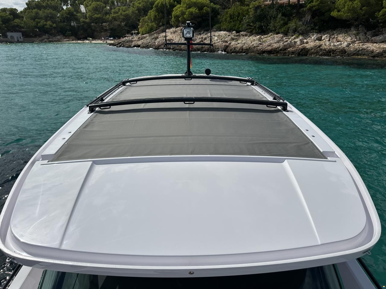 Axopar 37 Sun-Top