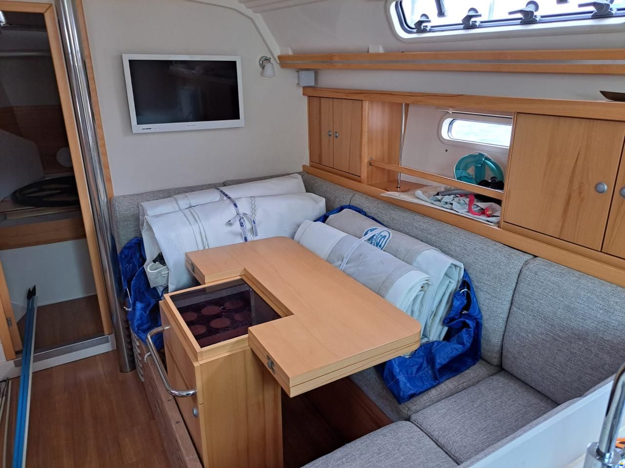 Hanse 375