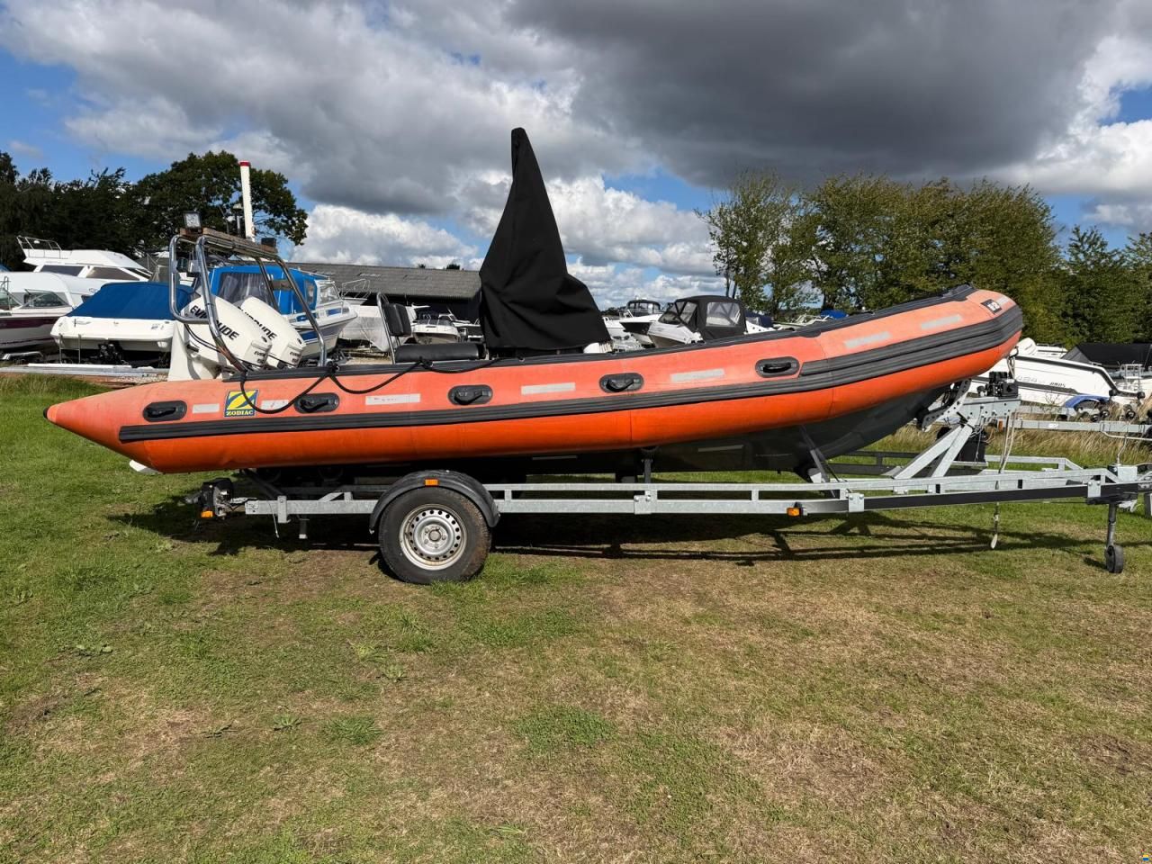 Zodiac 600