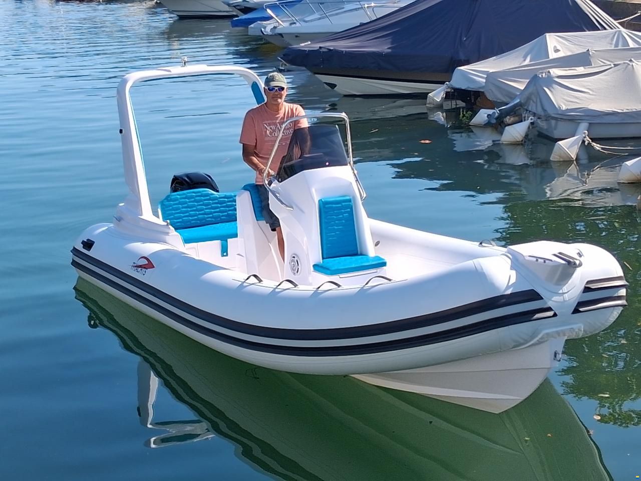 TI Yachts Bullmax 600