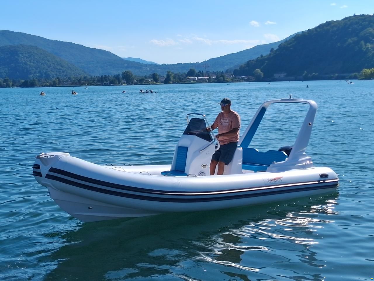 TI Yachts Bullmax 600