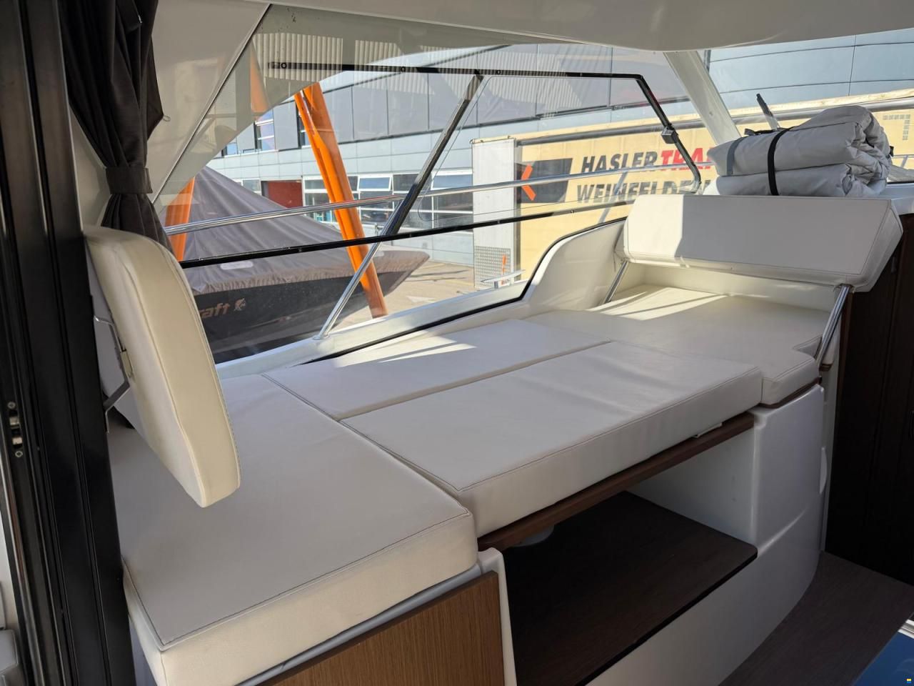 Beneteau Antares 9