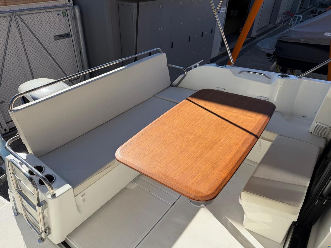 Beneteau Antares 9