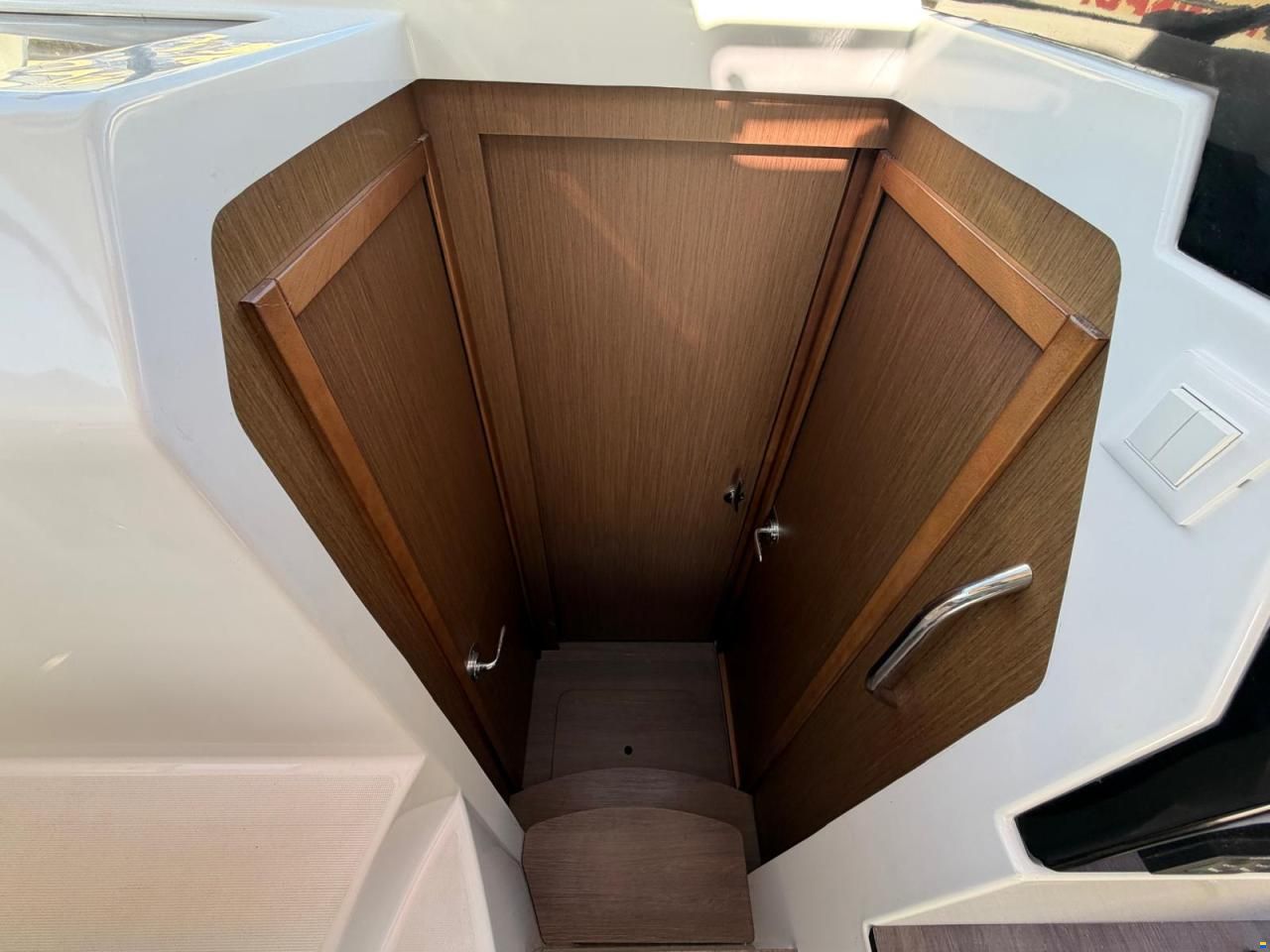 Beneteau Antares 9