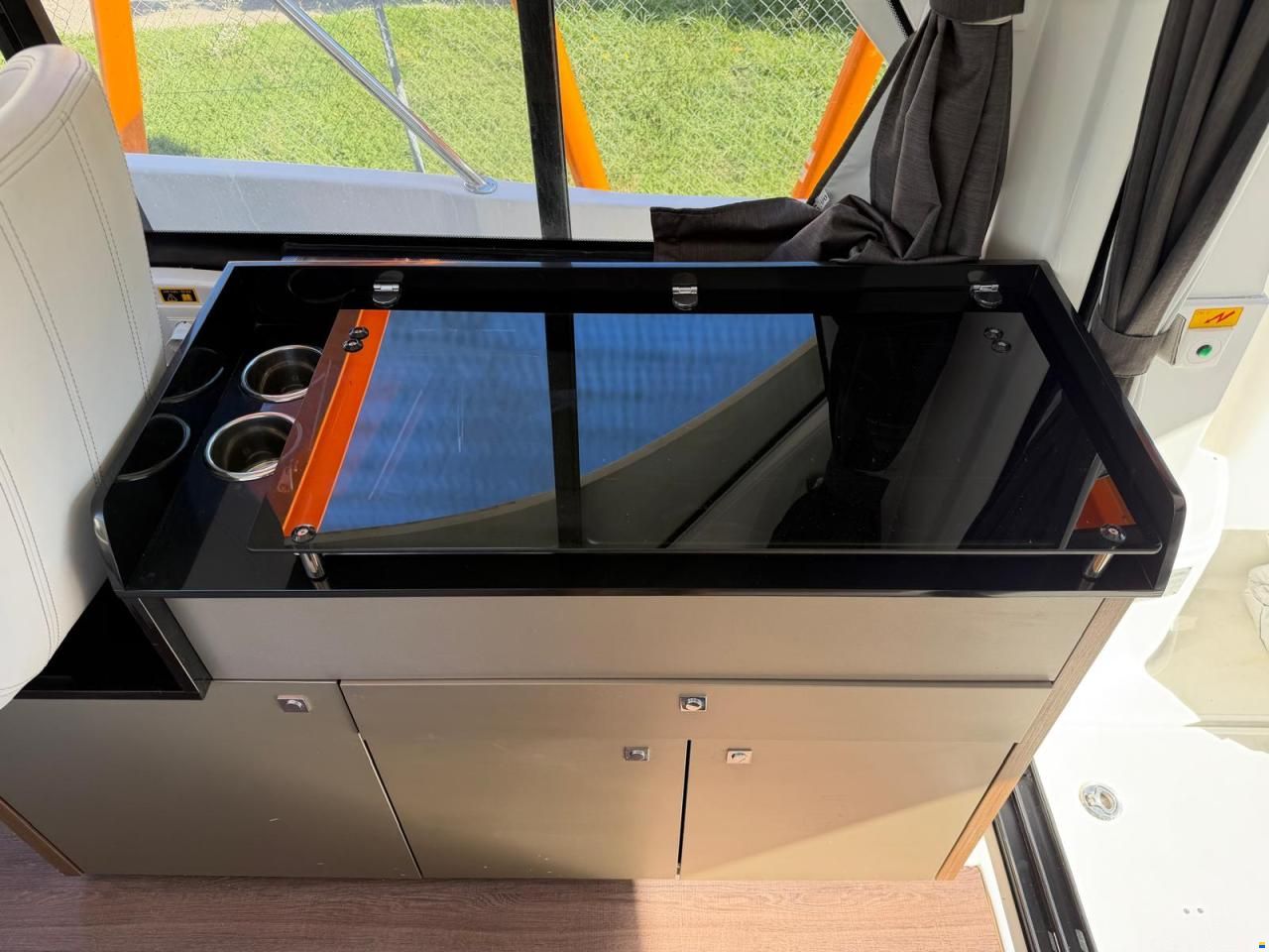 Beneteau Antares 9