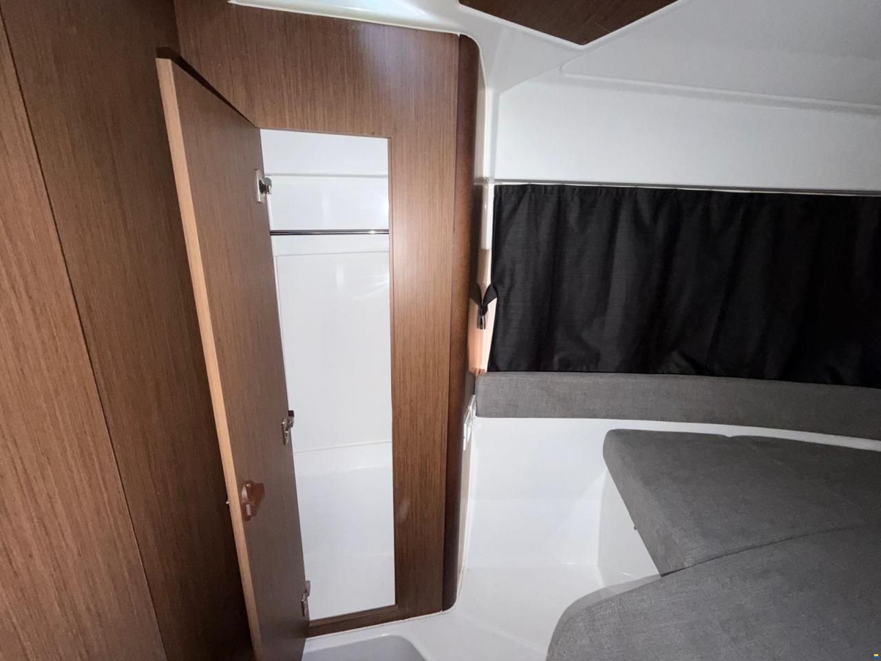 Beneteau Antares 9