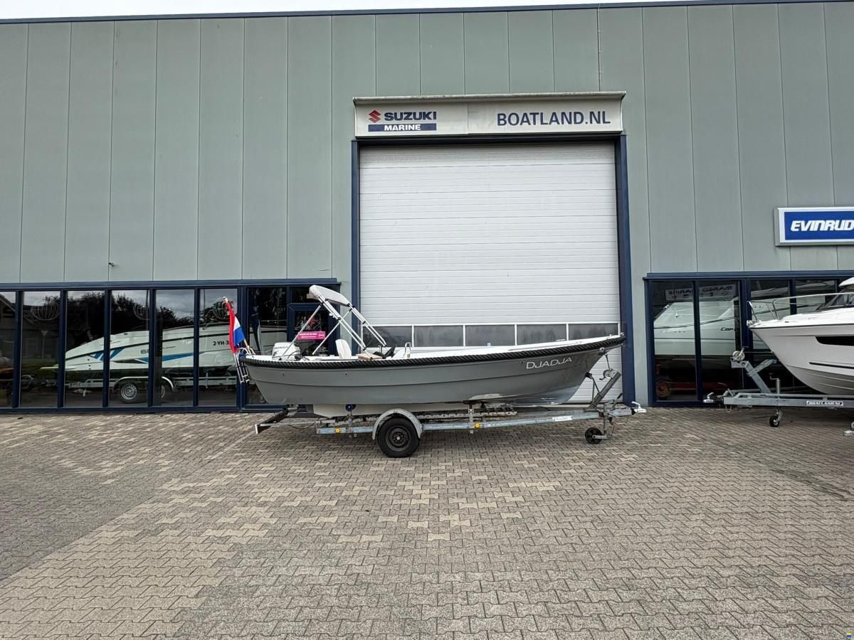 Sloep 600