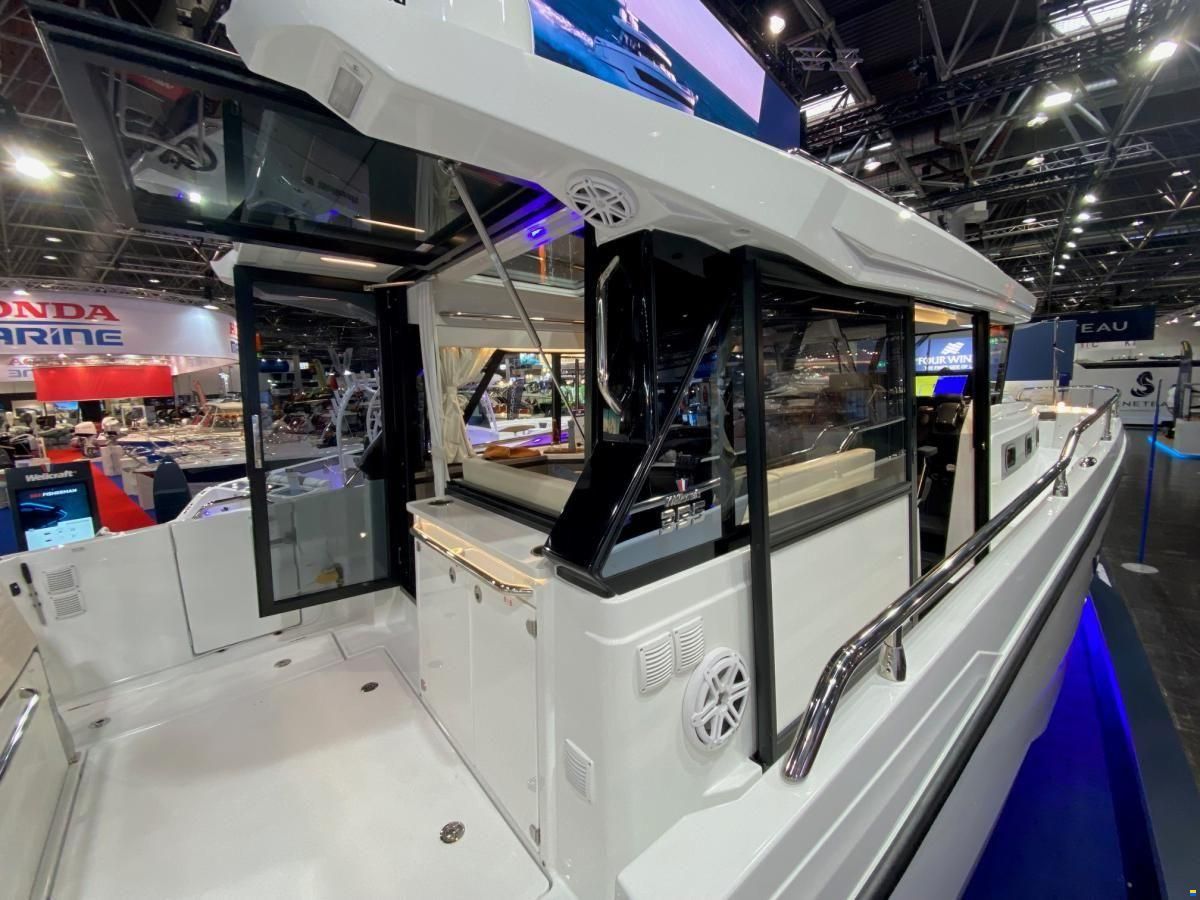 Wellcraft 355 Explorer