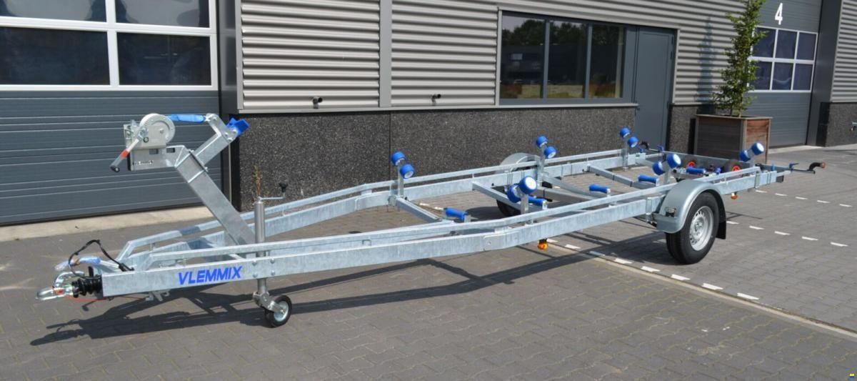 Vlemmix 1800 kg trailer 700