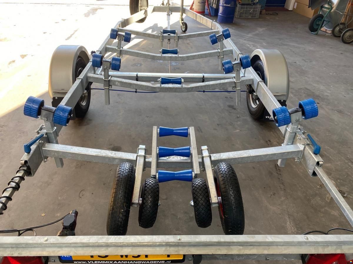 1350kg