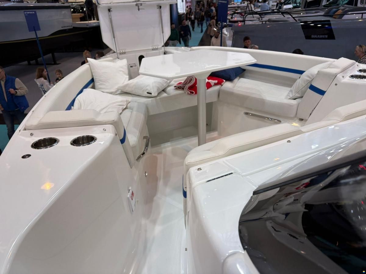 Wellcraft 28 T-Top Sport