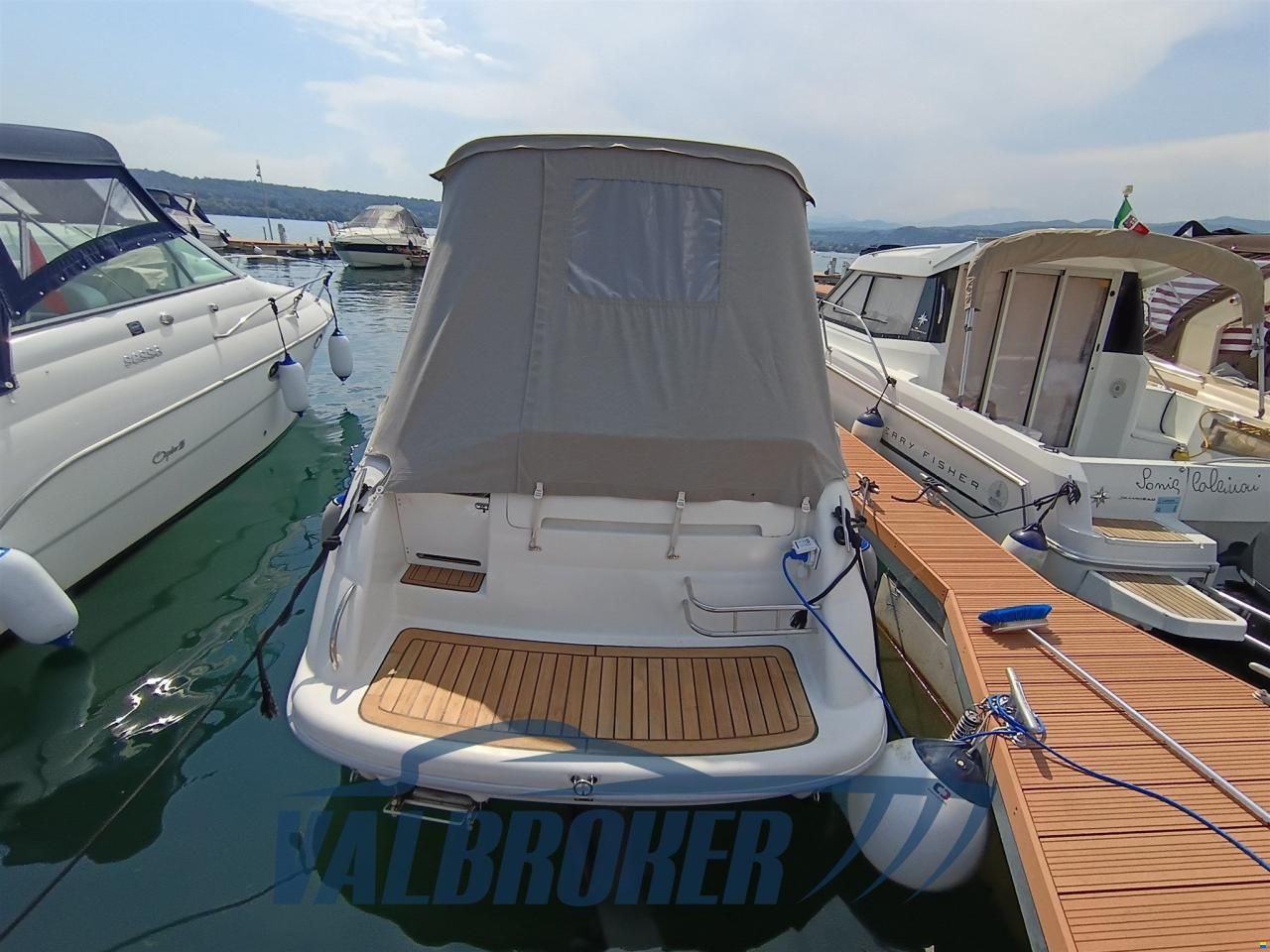 Sessa OYSTER 25