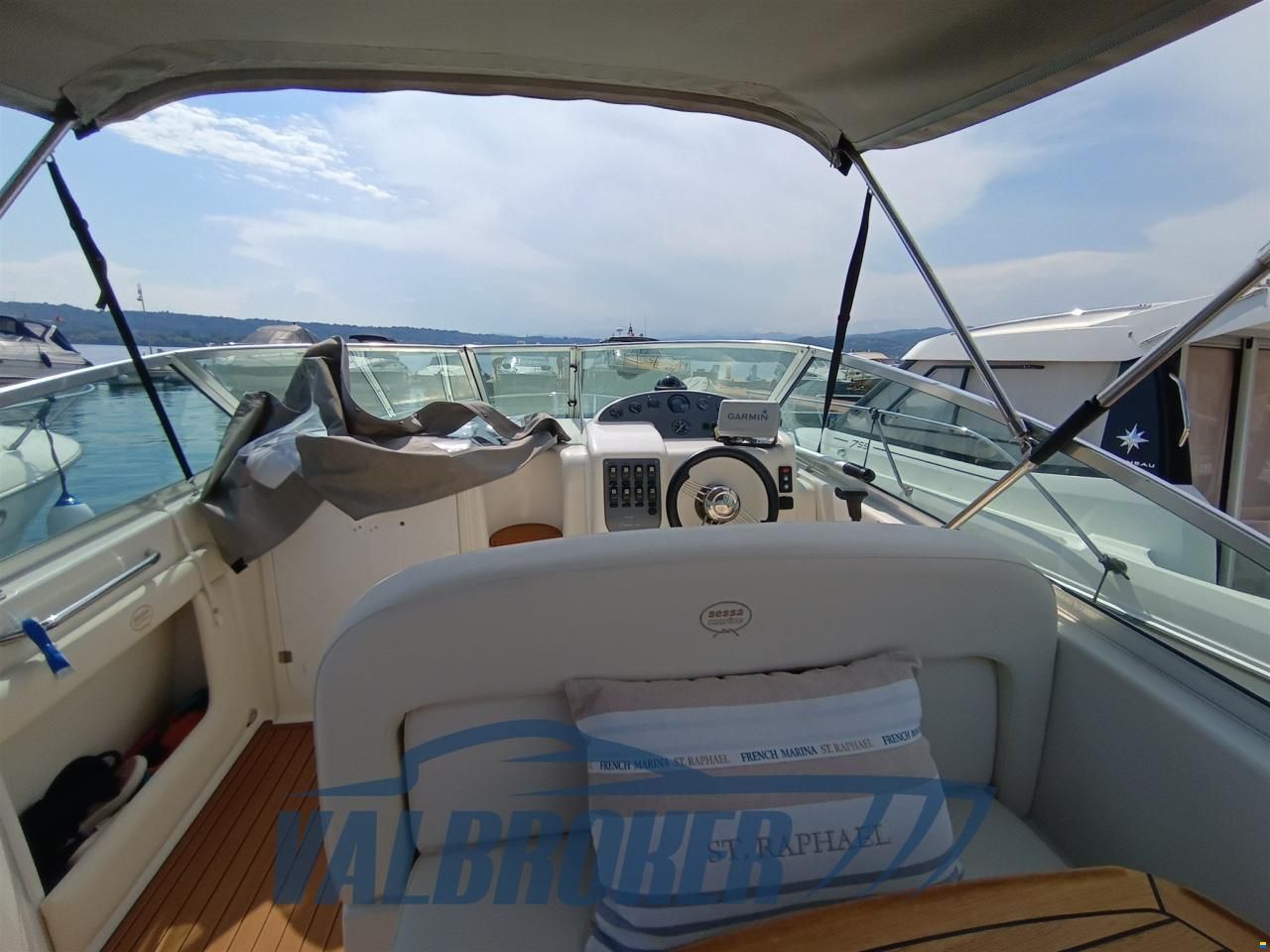 Sessa OYSTER 25