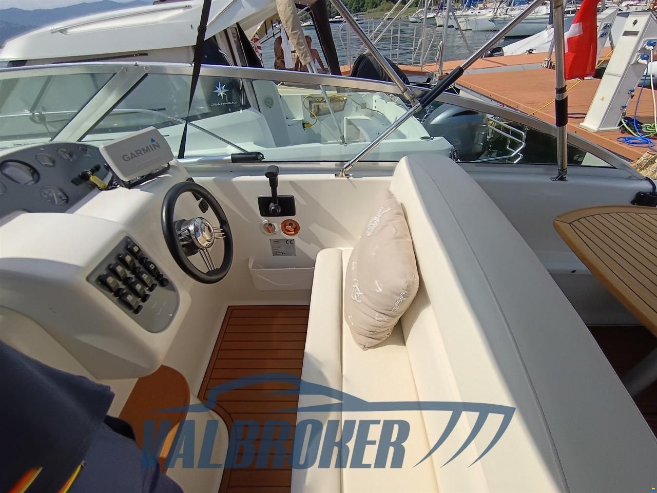 Sessa OYSTER 25
