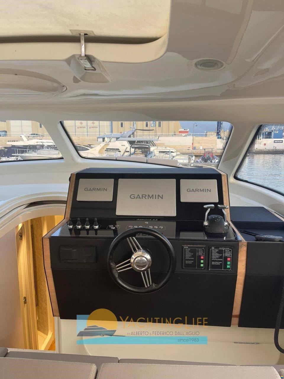 Baia AZZURRA 63