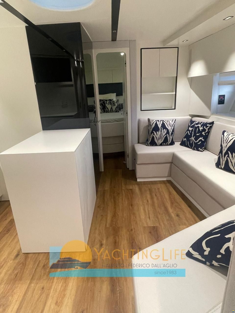 Baia AZZURRA 63