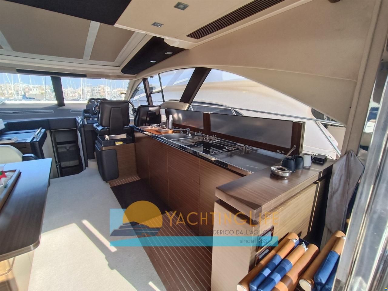 Azimut 55S