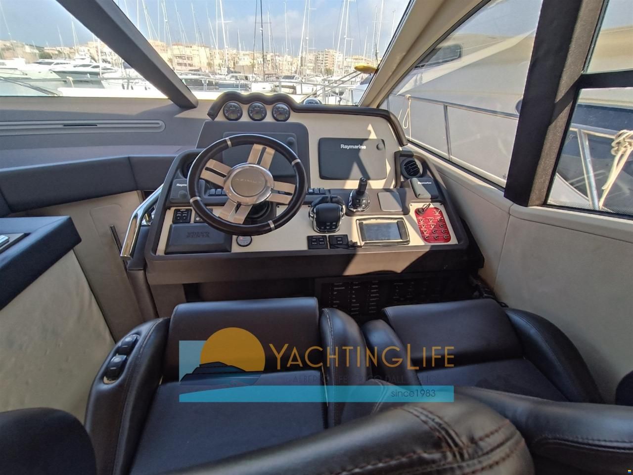 Azimut 55S