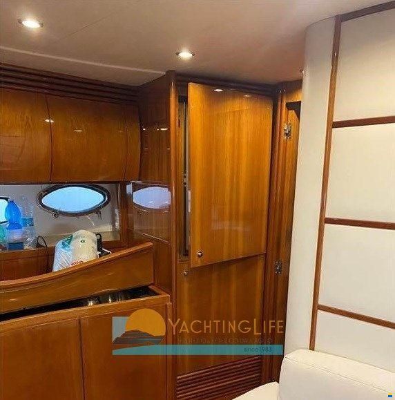 Pershing 50'