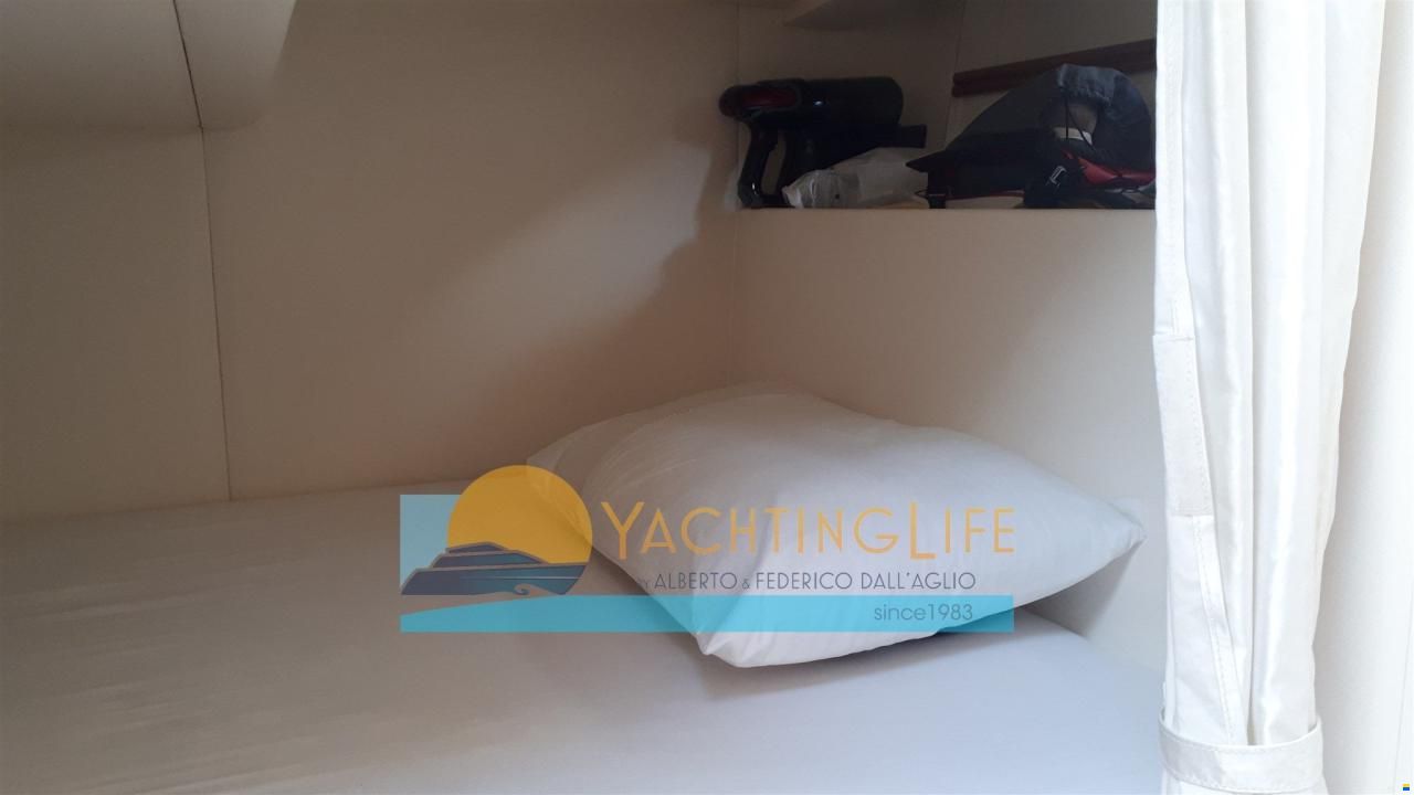 Pershing 37'