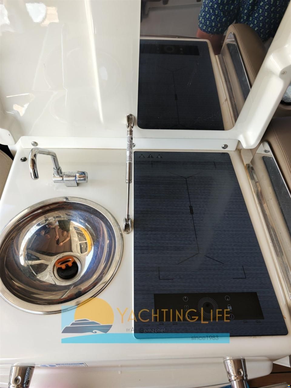 Cranchi M44 HT