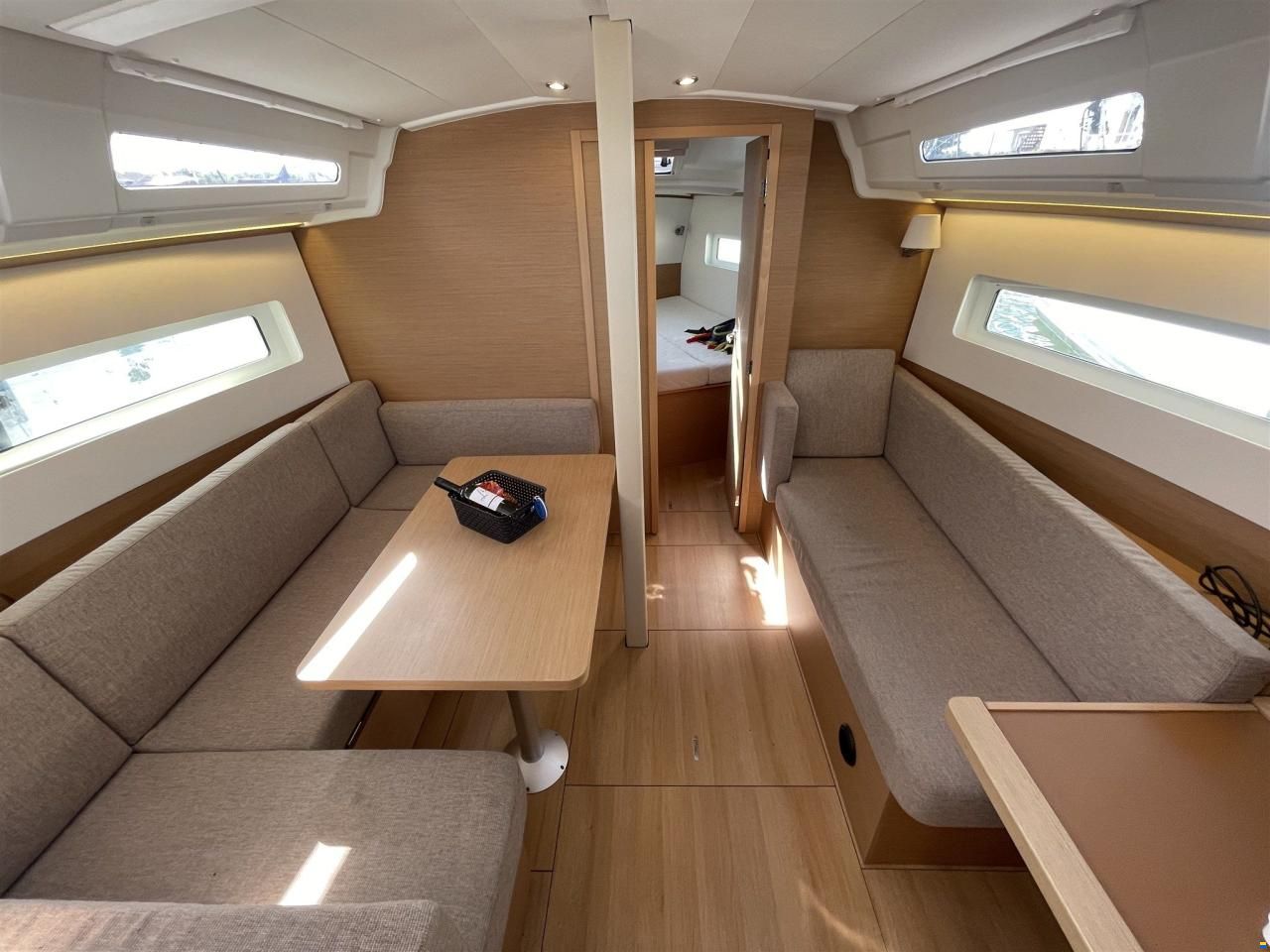 Jeanneau SUN ODYSSEY 380