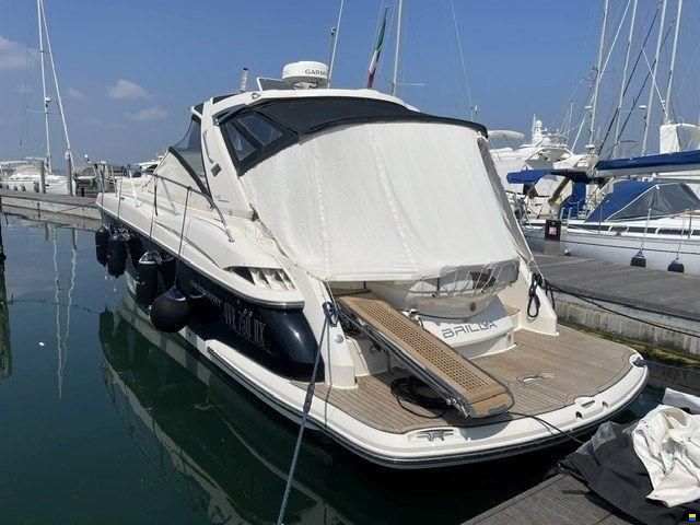 Monterey Boats Monterey 415 Sport