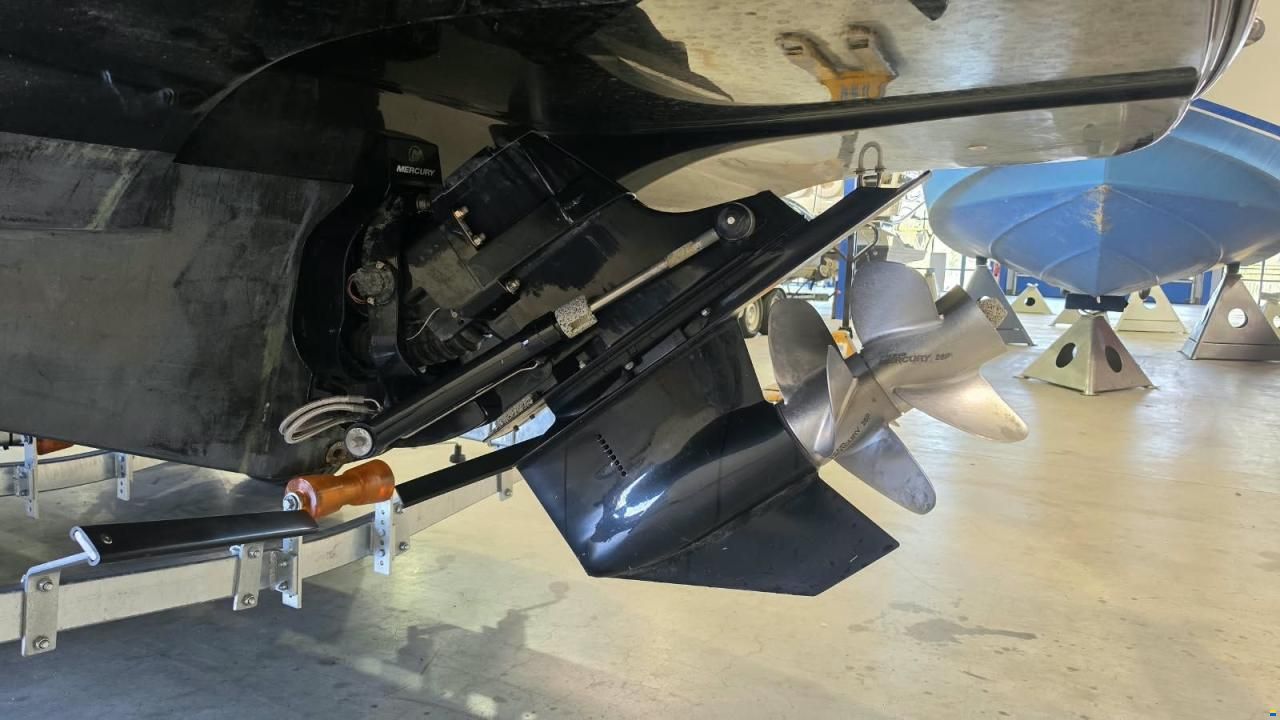 Rinker 26 QX CC