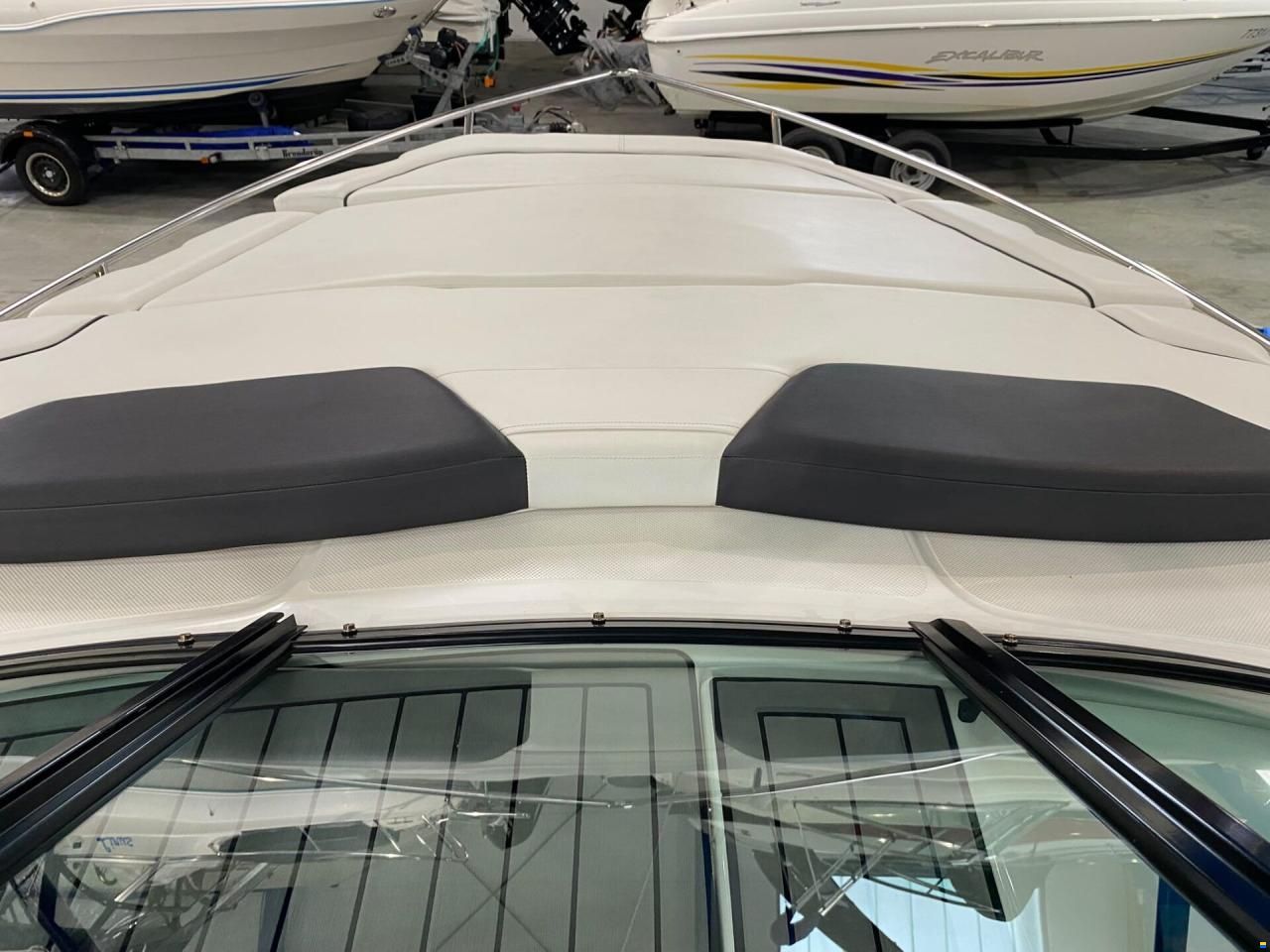 Rinker 26 QX CC