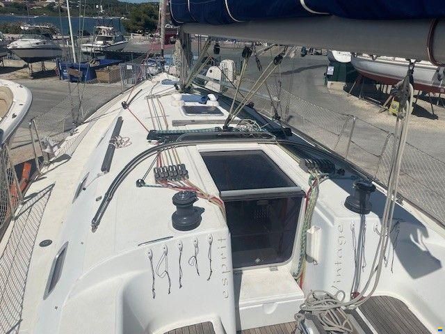 Harmony Yachts 42