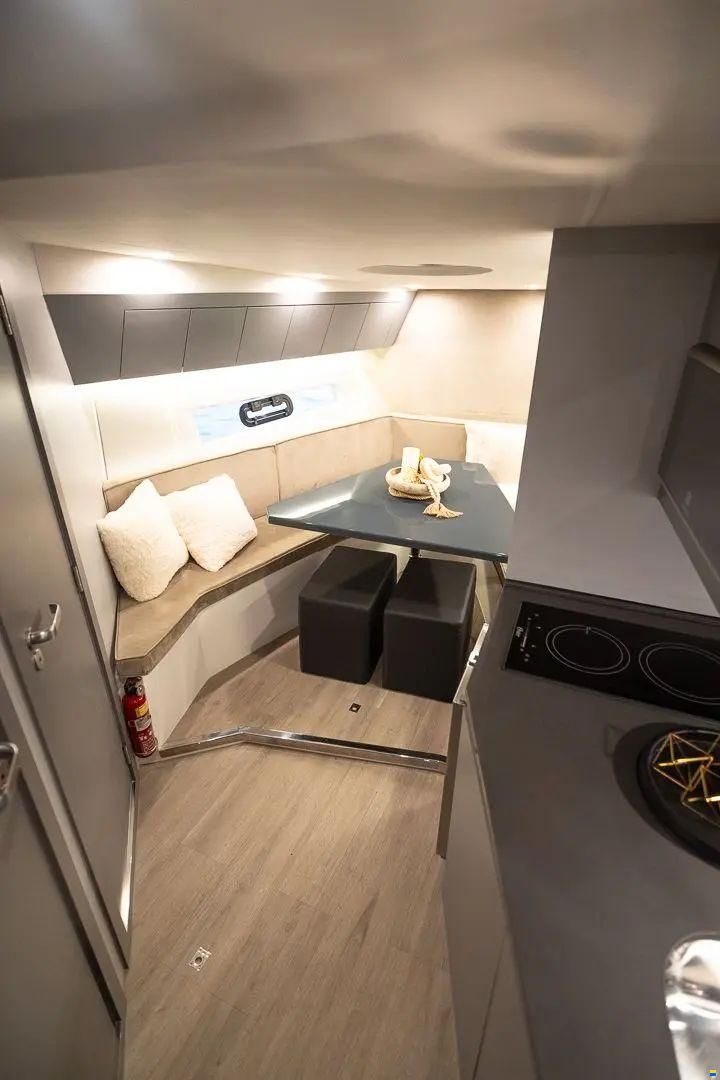 Grand Ocean 37