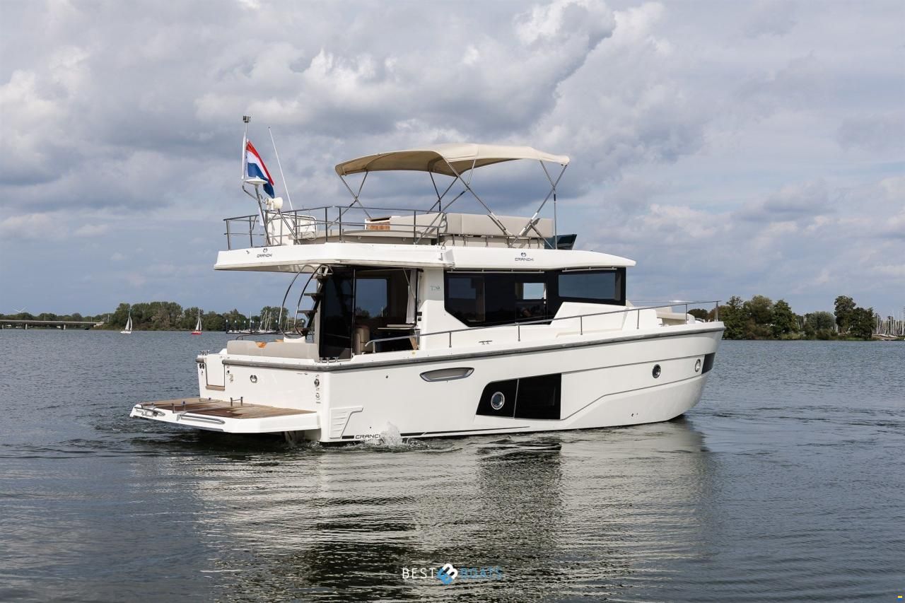 Cranchi Eco Trawler 43 Long Distance
