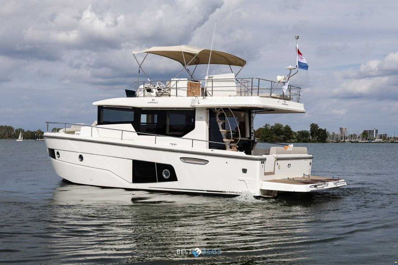 Cranchi Eco Trawler 43 Long Distance