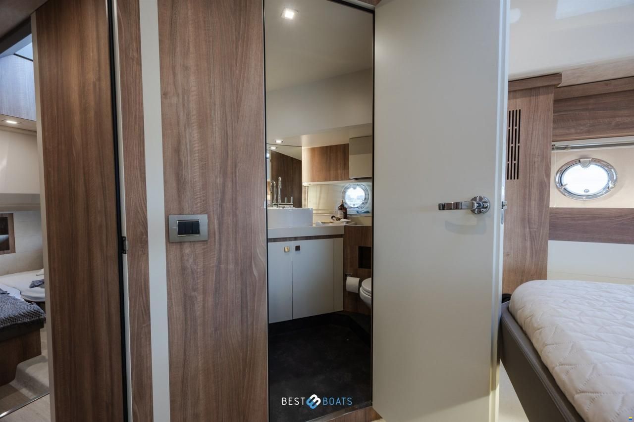 Cranchi Eco Trawler 43 Long Distance